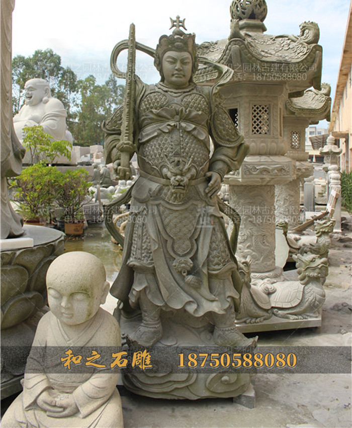 韋陀菩薩石雕像