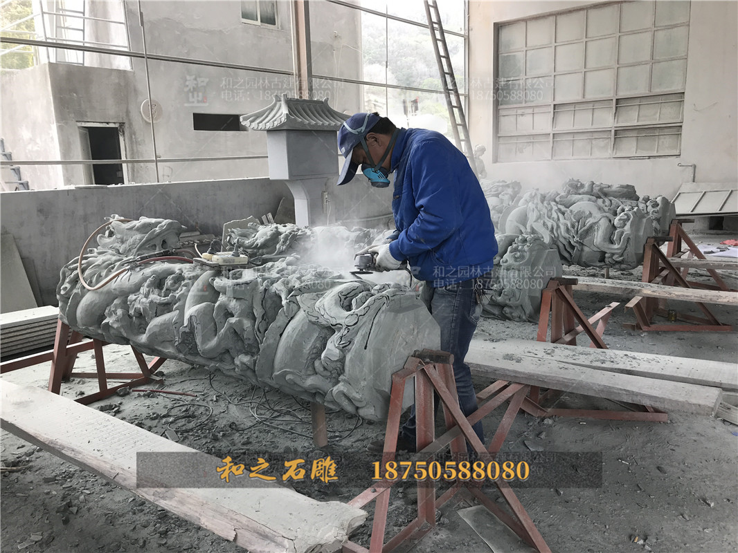石雕龍柱加工